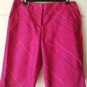 Nike Women's NWT golf shorts